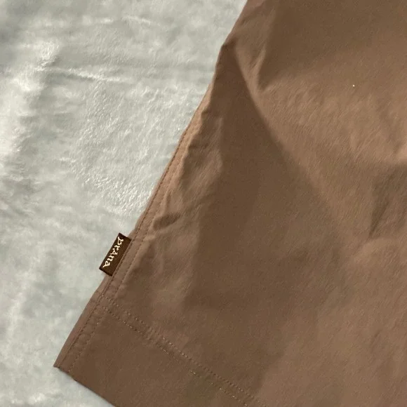 Prana Women's Size M Tan Capri Hiking Outdoor Athletic Shorts Drawstring Pockets - Picture 8 of 8